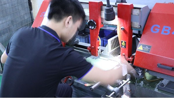 雙頭點(diǎn)膠機(jī)價格