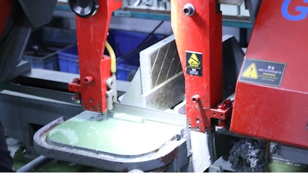 全自動點(diǎn)膠機(jī)