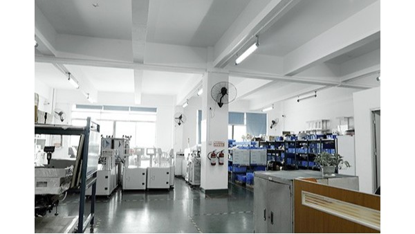 ab膠點(diǎn)膠機(jī)設(shè)備