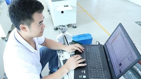 落地式焊錫機(jī)與桌面焊錫機(jī)有什么區(qū)別