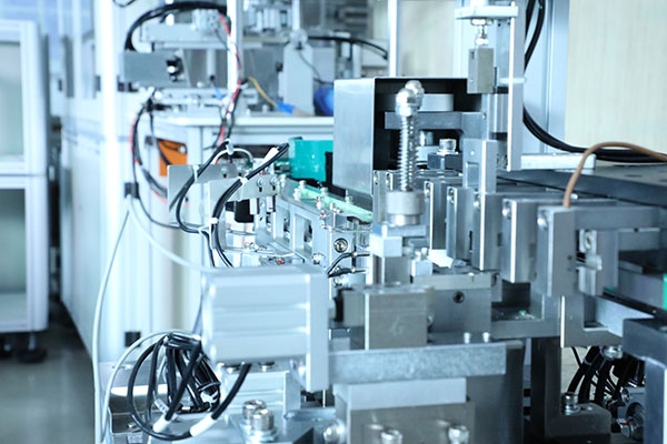 全自動點膠機(jī)廠家