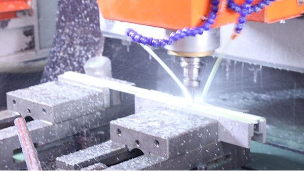 浙江點膠機生產廠家