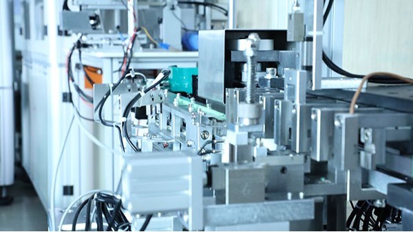 求購全自動點膠機