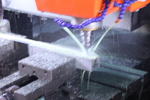 上海點(diǎn)膠機(jī)設(shè)備