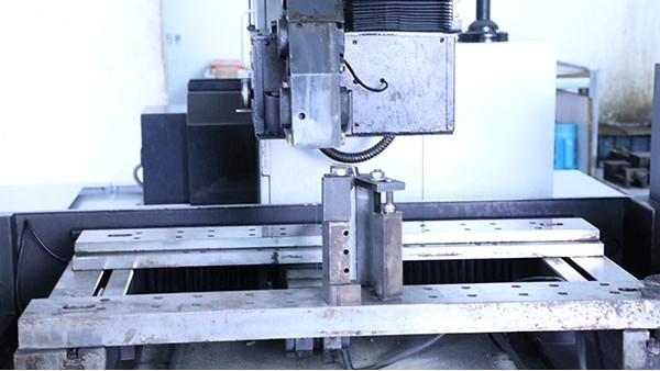 三軸平臺點(diǎn)膠機(jī)