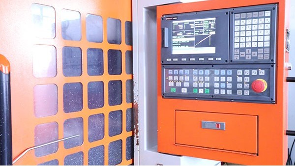 青島自動點(diǎn)膠機(jī)廠家