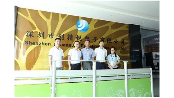 自動(dòng)點(diǎn)膠機(jī)